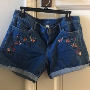 LOFT embroidered jean shorts